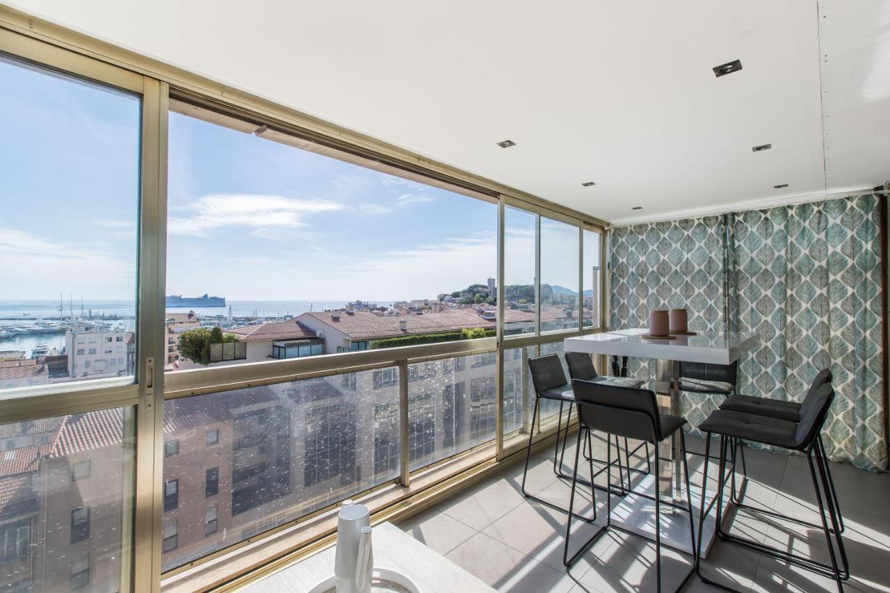 Lb Vacation Rentals I Admire Panoramic Ocean Views Through Walls Of Windows Канны Экстерьер фото