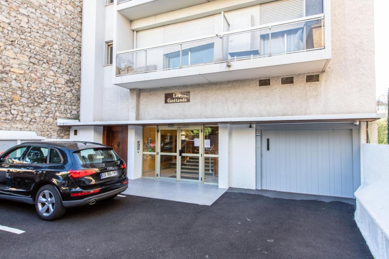 Lb Vacation Rentals I Admire Panoramic Ocean Views Through Walls Of Windows Канны Экстерьер фото